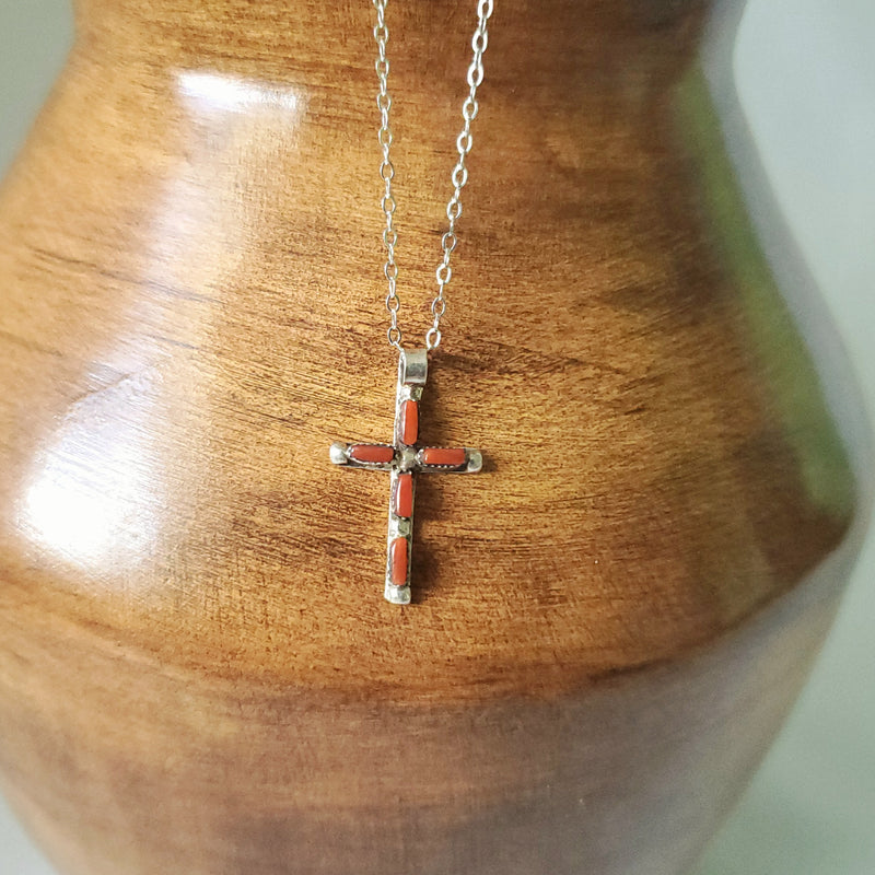 Zuni Needlepoint Coral Necklace