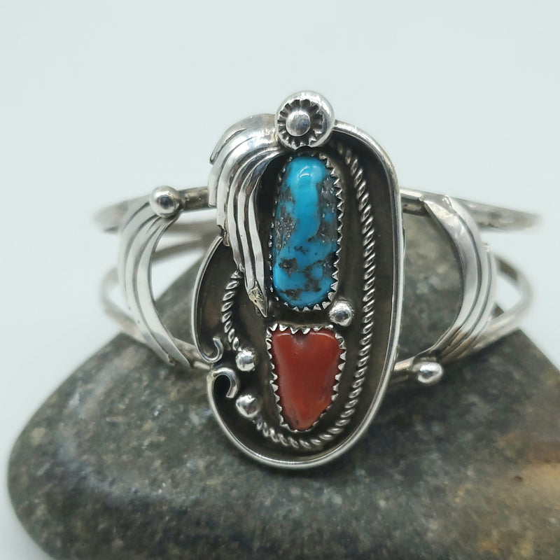 Kingman and Mediterranean Coral Old Style Bracelet