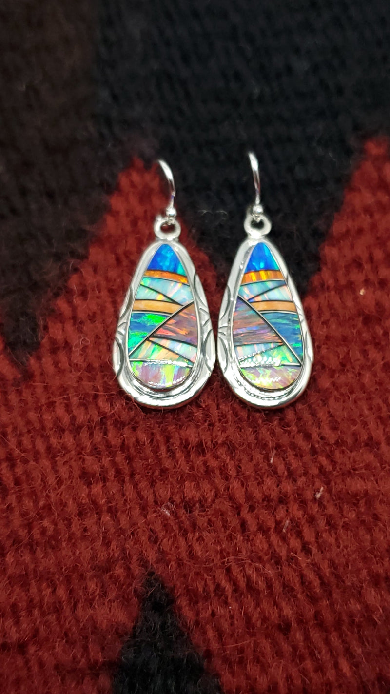 Opal Medium oval multi-color earring