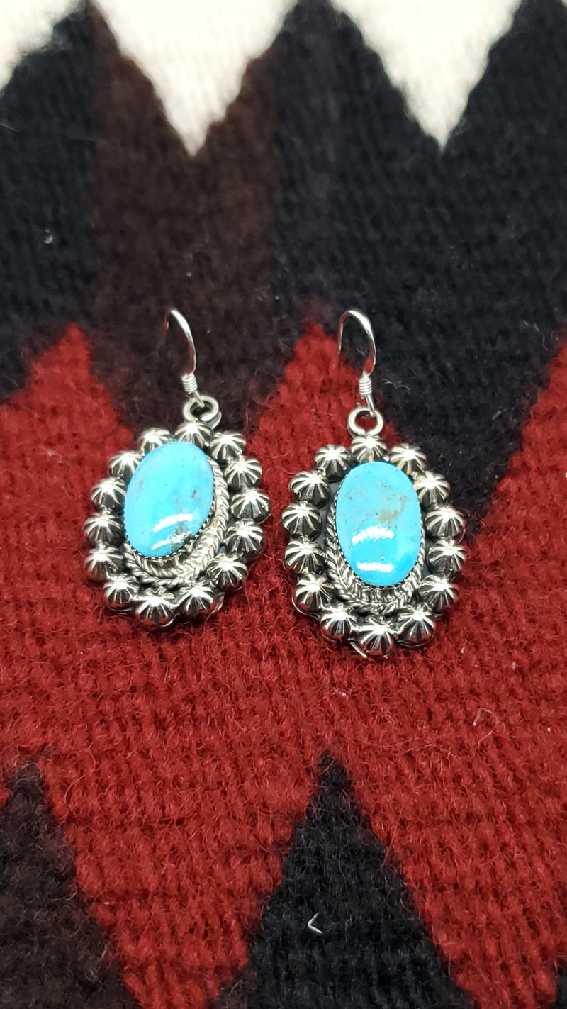 Turquoise Silver Star pearl Border
